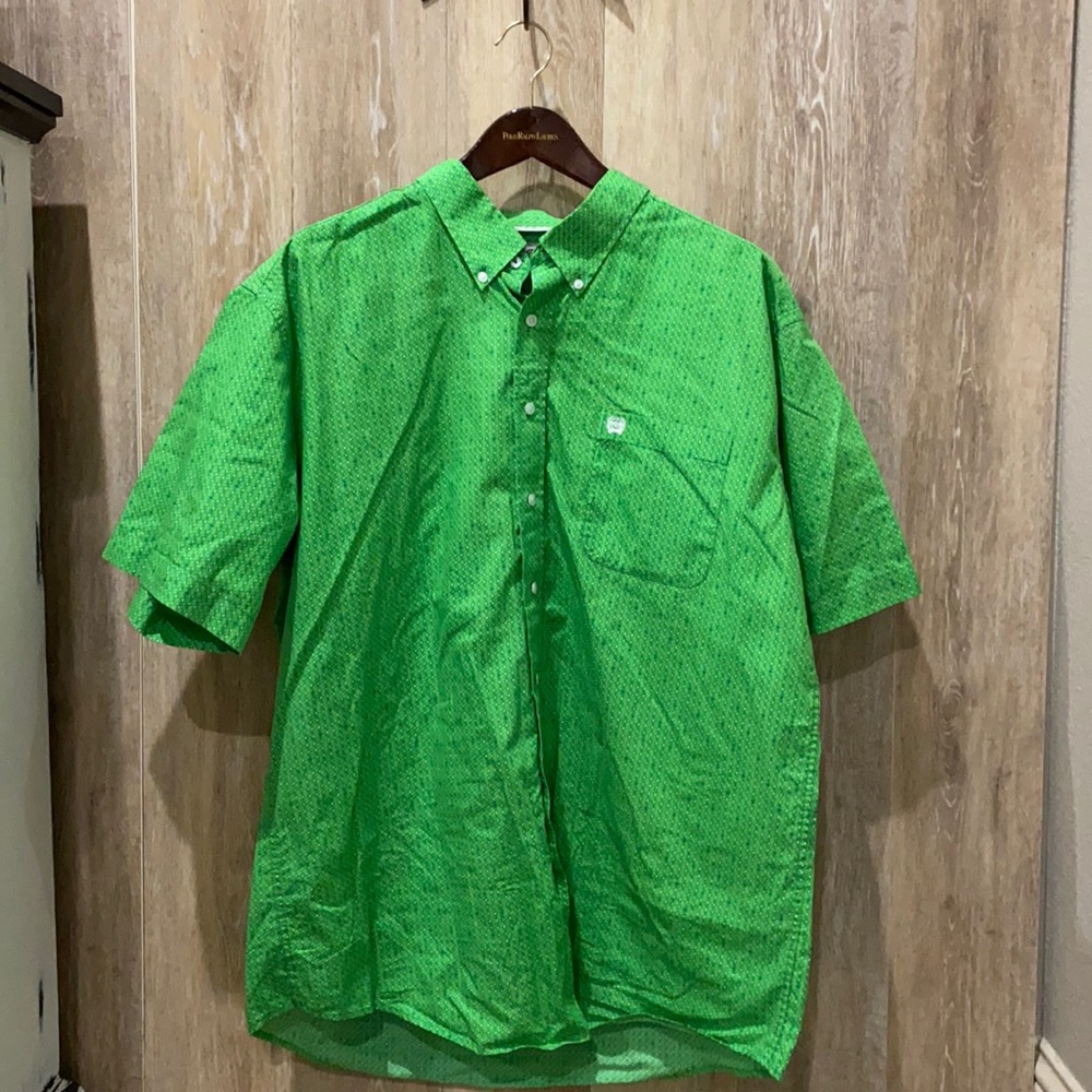 This shirt is money. Cinch short sleeved